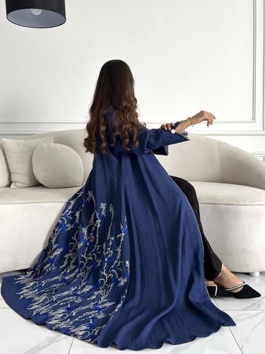 كريب تطريز بالخلف