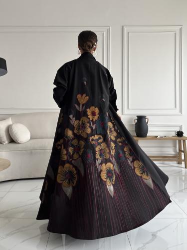 كريب تطريز بالخلف