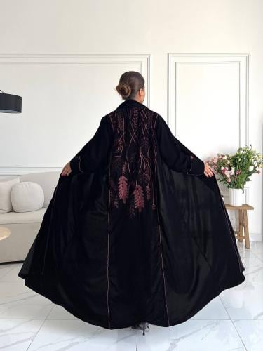 مخمل تطريز بالخلف