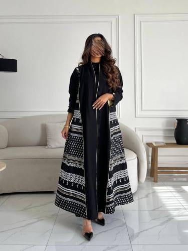 كريب تطريز بالجوانب