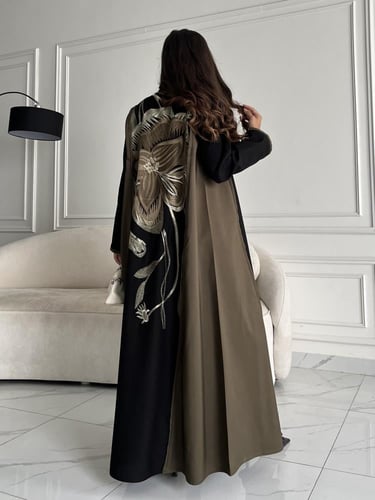 كريب تطريز بالخلف