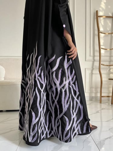 كريب تطريز بالخلف