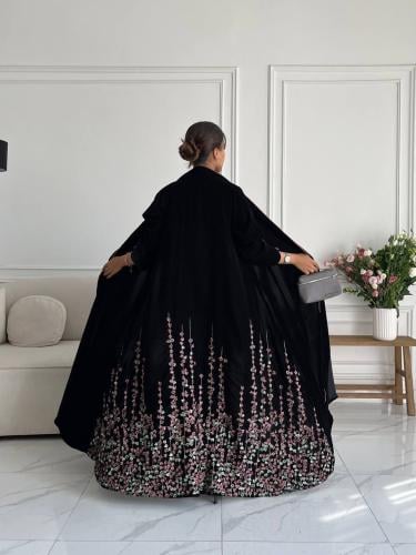 مخمل تطريز بالخلف