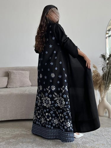 كريب تطريز بالخلف