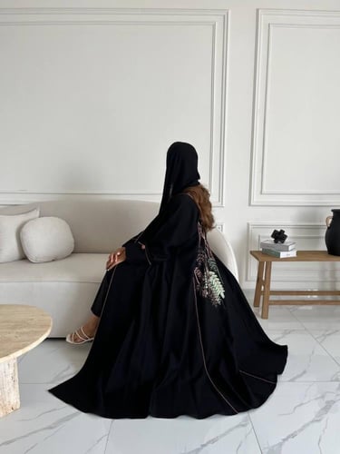 كريب تطريز بالخلف