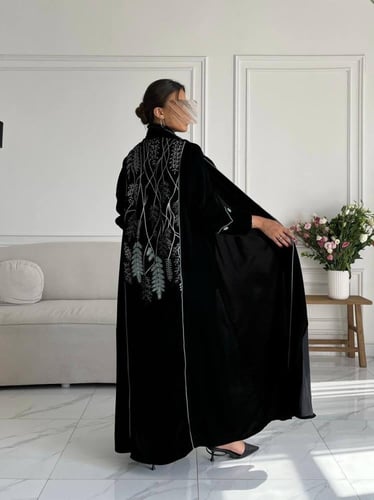 مخمل تطريز بالخلف