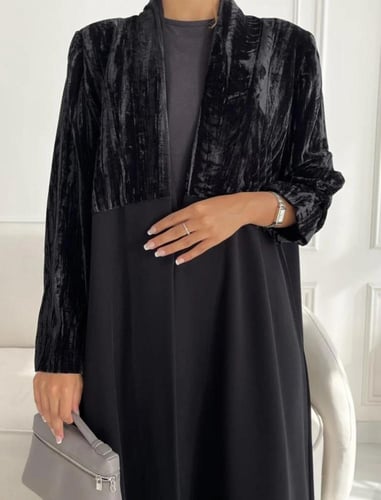 مخمل نص كلوش