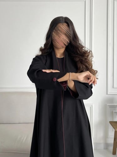 كريب تطريز بالخلف