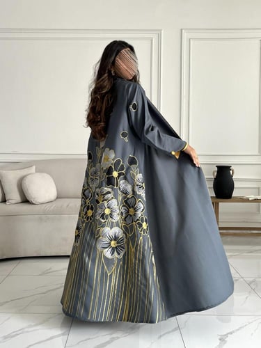 كريب تطريز بالخلف