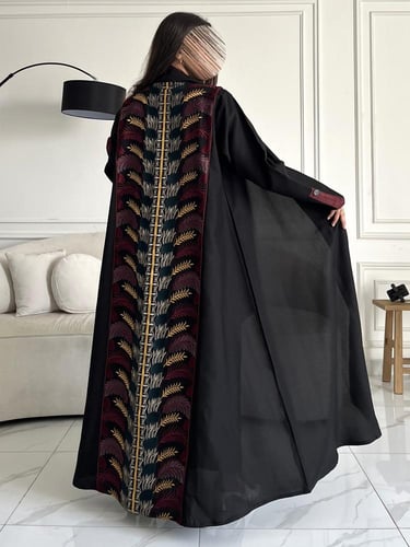 كريب تطريز بالخلف