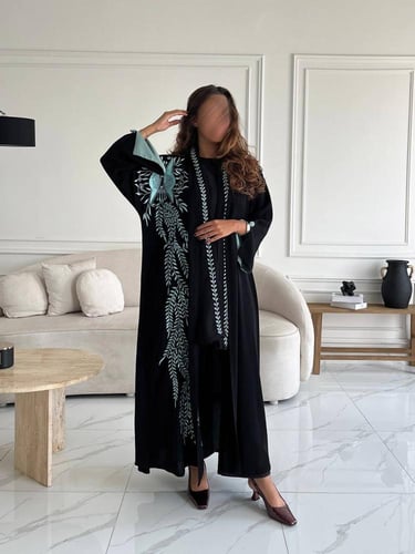 تطريز من الامام