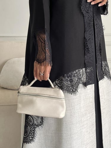 كريب تطريز بالخلف