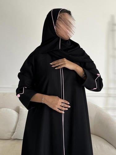 كريب تطريز بالخلف