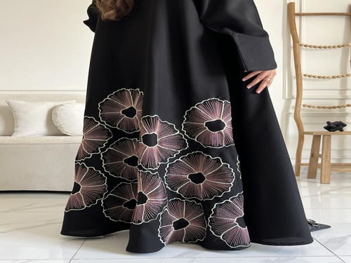 كريب تطريز بالخلف