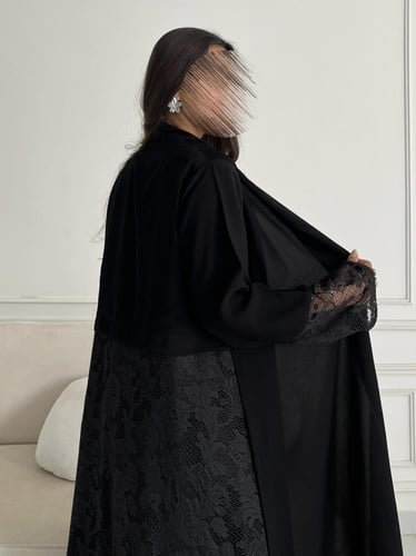 كريب تطريز بالخلف