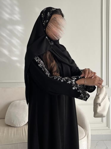 كريب تطريز بالكم