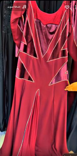 Dress loaded on elastic