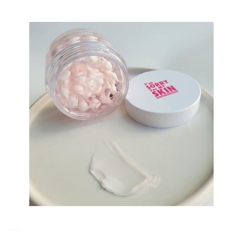 كريم تخفيف علامات التقدم في السن للبشرة من ايم سور...