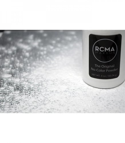 بودرة مكياج بدون لون من ار سي ام اي 85.04ج