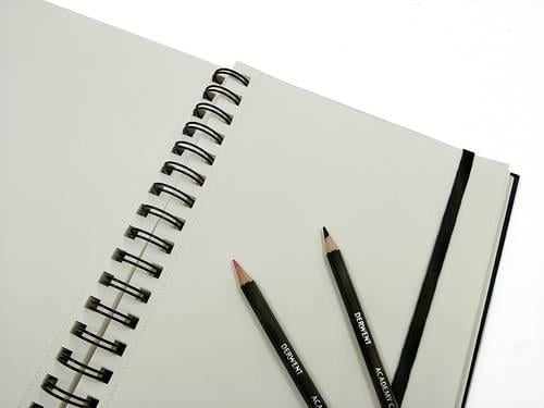 ديروينت - كراس رسم A5 ورق ابيض