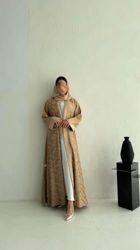 عباية قماش ناعم برسمة مميزة