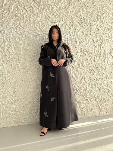 عباية بقماش تفتة (كوبرا )شك أوراق الشجر