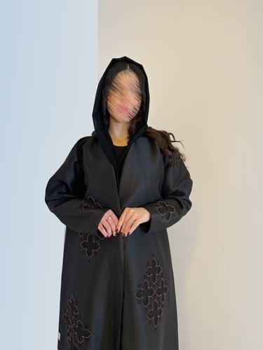 عباية بقماش تفتة (كوبرا) شك تراثي