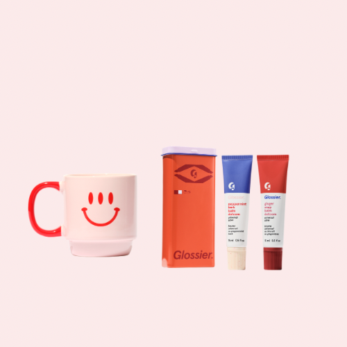 مجموعة Glossier بلسم الشفاه سكر وسبايس + كوب السما...