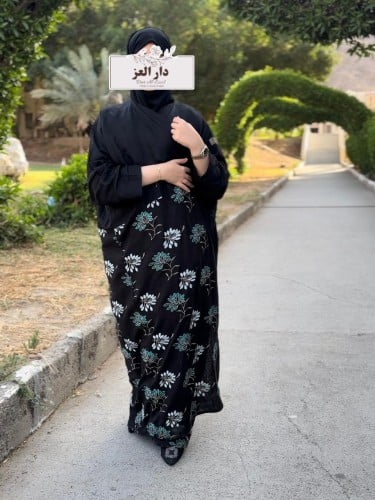 عباية لف انيقه بتطريز مميز