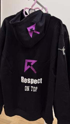 هودي ريسبكت2 من الامام والخلف