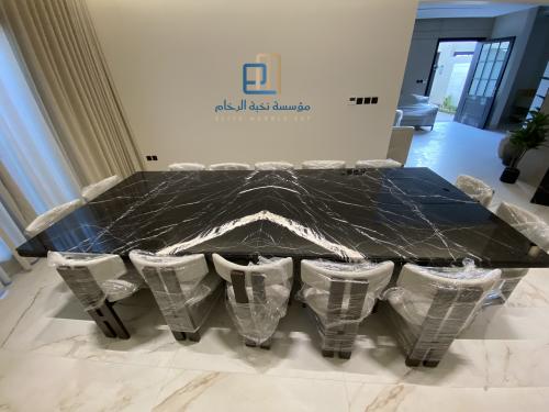 طاوله طعام مقاس 350*150ارتفاع 76 سم رخام بلاك مارك...