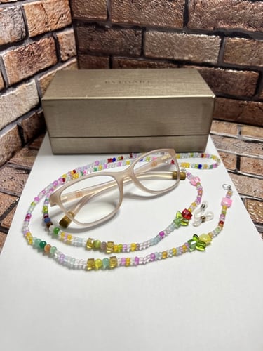 سلسلة نظارة