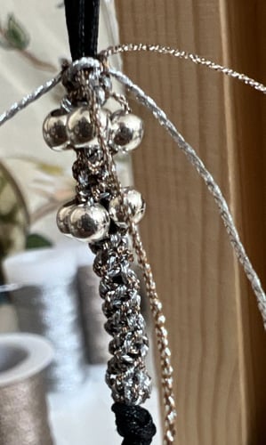 مسبحة 33 خرزة مقاس mm10