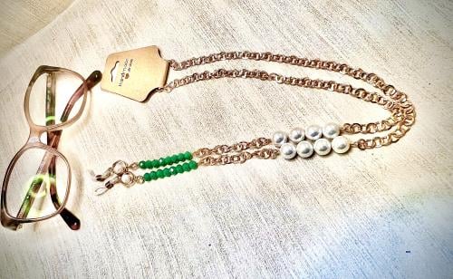 سلاسل الفخامة للنظارات