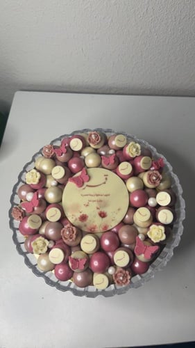 بكج صينية شوكلاتة و صينية تمر محشي