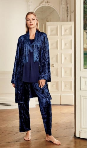 بيجامة استقبال مخمل 3 قطع