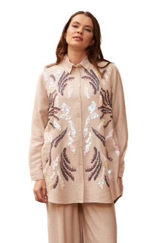 بلوزه مطرزة