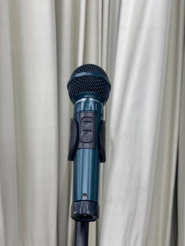مايكروفون سلكي SHURE BETA-96A