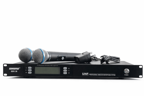 مايكروفون لاسلكي احترافي UHF رباعي الهوائي – نقاء...