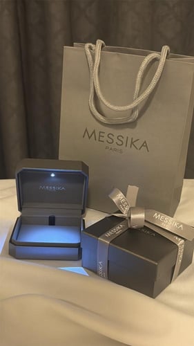 عقد شوكر ميسيكا