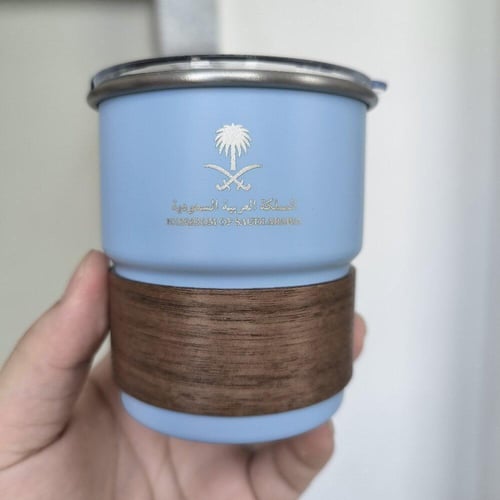 كوب بشعار المملكة العربية السعودية