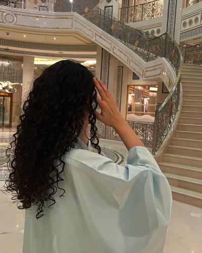 العباية البشت السماوي