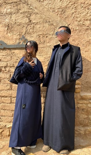 Matchy 1 - سديرية جوخ وجهين كحلي - اسود / عباية فر...