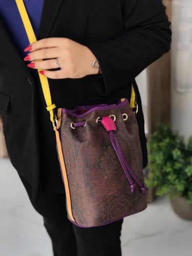 شنط etro