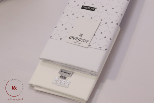 قماش جيفنشي ابيض أوكريمي