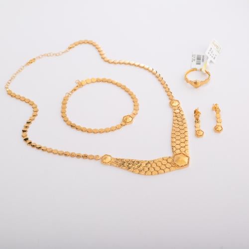 طقم ذهب عيار 21 دار 1