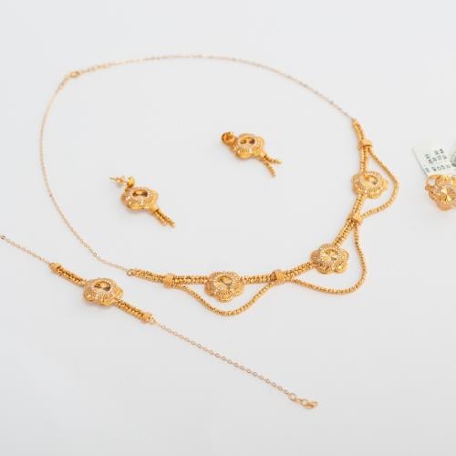 طقم ذهب عيار 21 ( دار 1 )