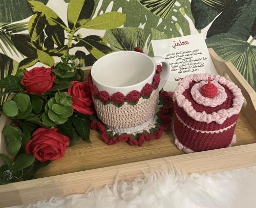 Floral Cup Gift Set - Red