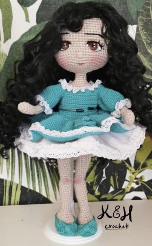 Canada | Green fluffy dress