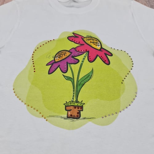 تيشيرت الورود